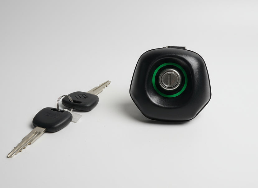 Car key and ignition switch on a green background with 'Mech Deals' logo.