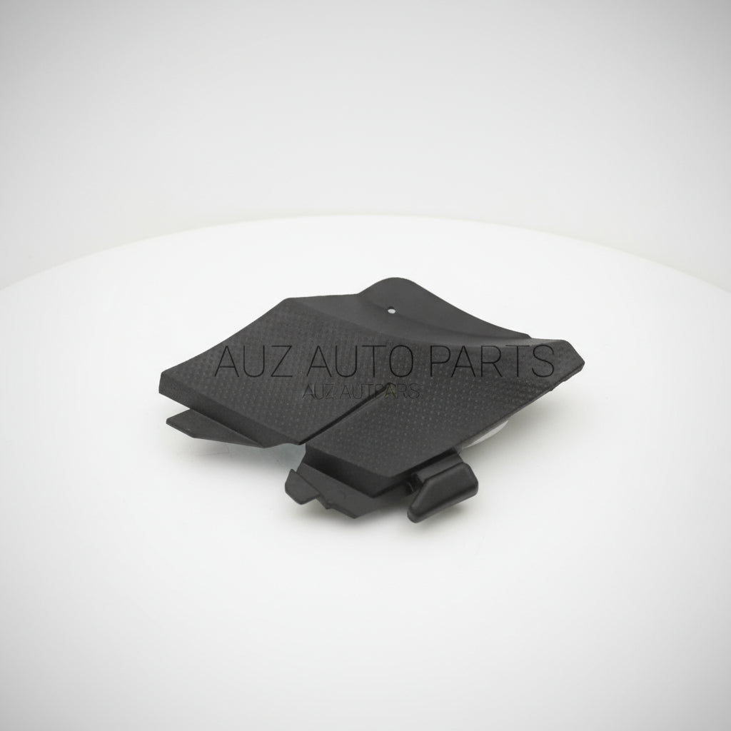 Car floor mats with Auz Store logo and car in the background